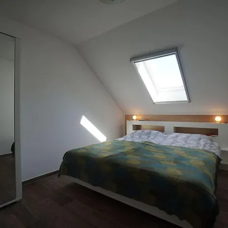 Lägenhet Nest
